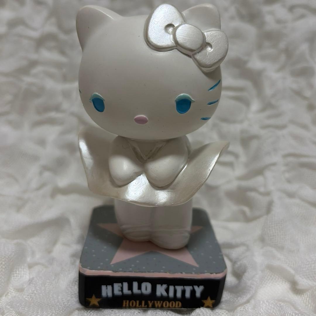 マリリンモンロー　キティ　Hello kitty 置物　フィギュア　陶器