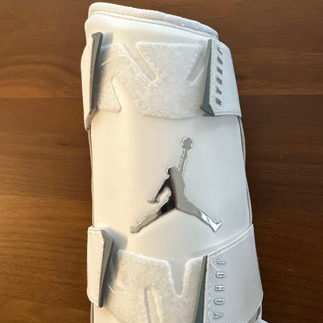 新品★ ナイキ JORDAN 野球 右打者用防具