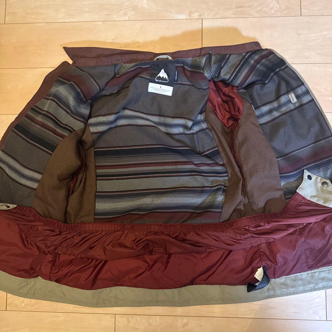 Burton LIVING LINING コーチジャケットウェア