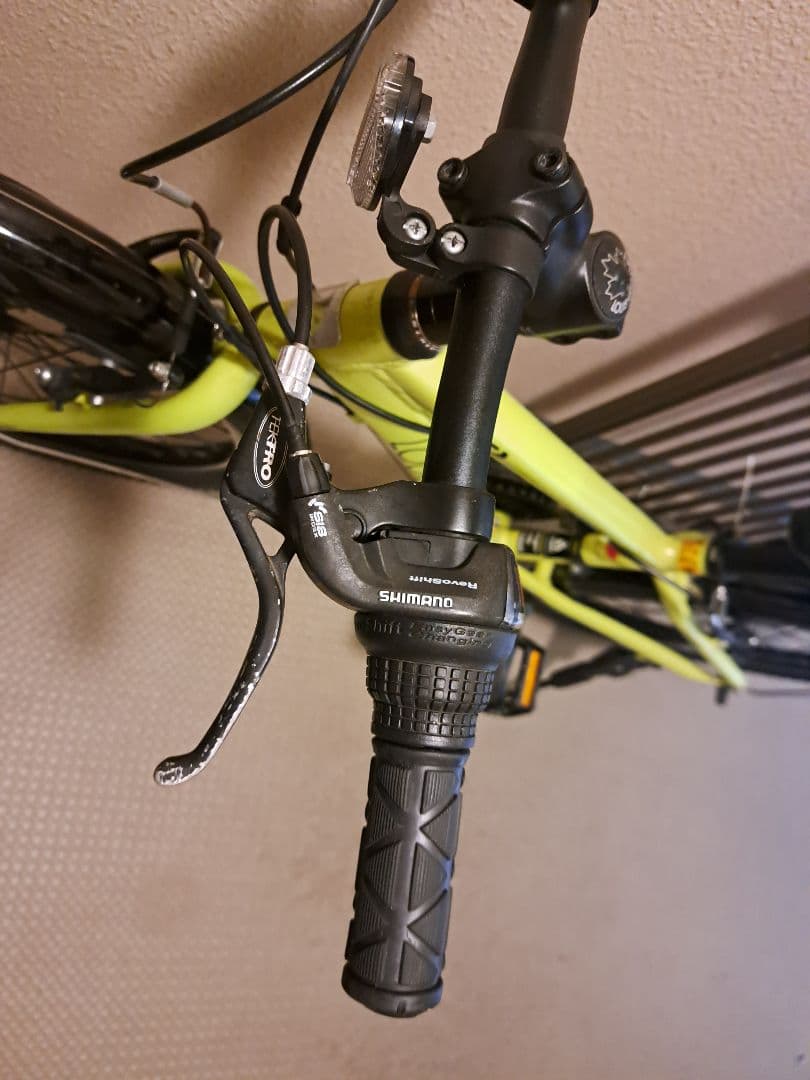 【直接受渡し可】ルイガノ LOUIS GARNEAU 22㌅ キッズ 自転車