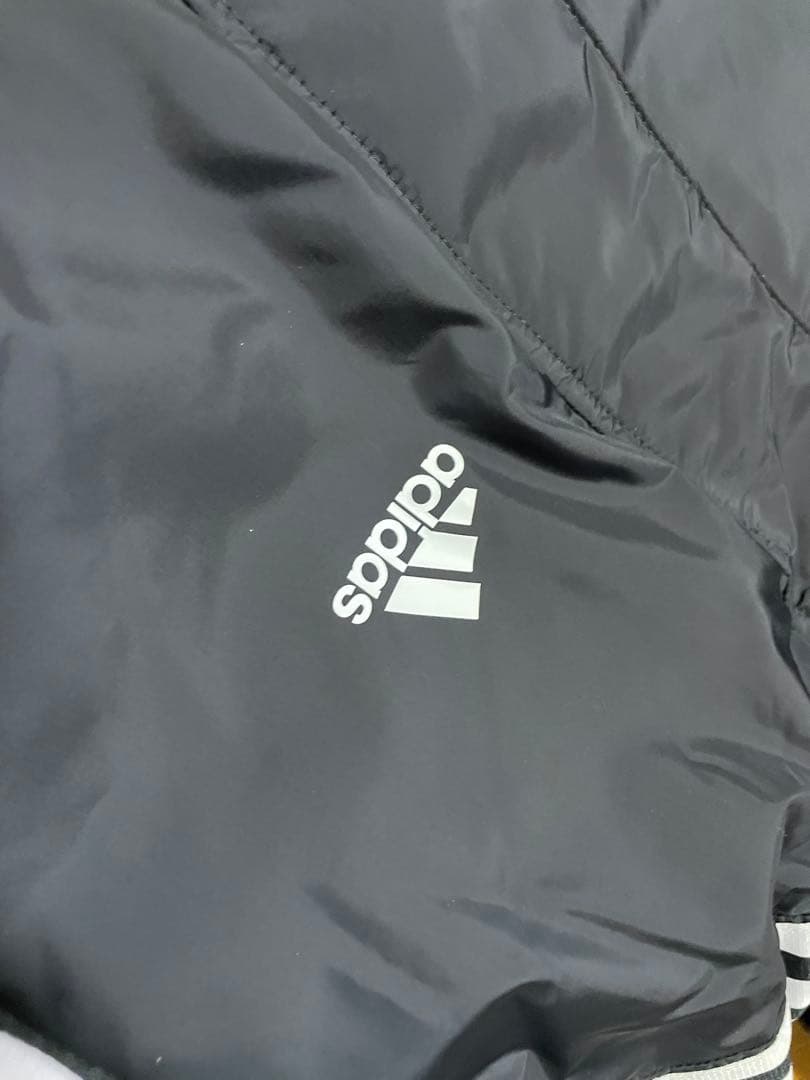最終価格 新品 Mサイズ アディダス adidas ベンチコート サッカー 防寒