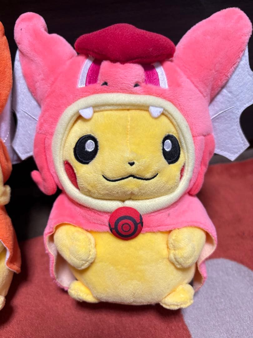 3点セット　ギャラドスごっこピカチュウ コイキング　ぬいぐるみ　ポンチョ