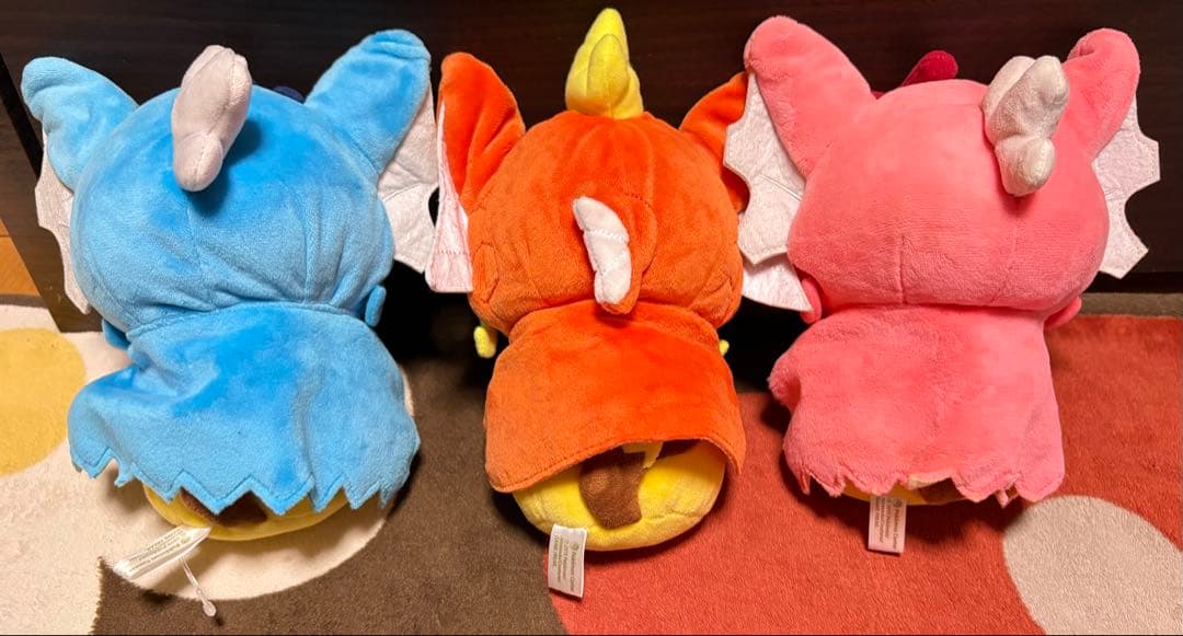 3点セット　ギャラドスごっこピカチュウ コイキング　ぬいぐるみ　ポンチョ