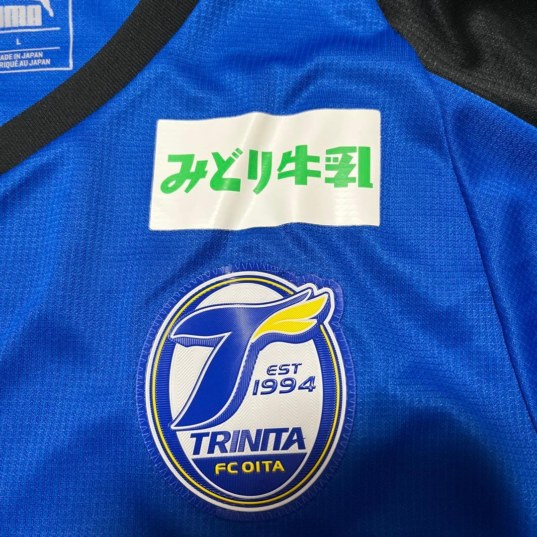 大分トリニータ　三平和司　選手　ユニフォーム　サイン