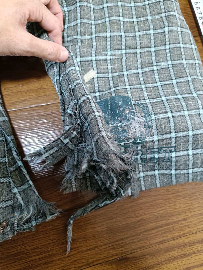 REW スノーボードパンツ 裾破れあり 大きめ