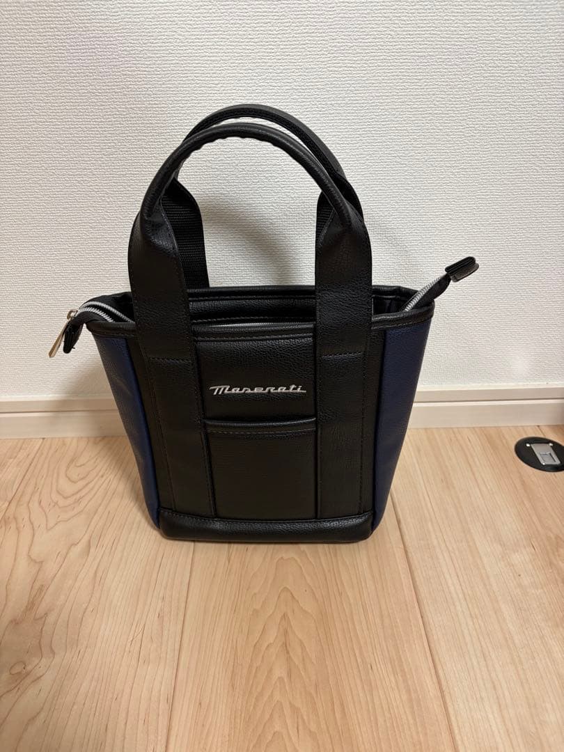 最終値下げMASERATI マセラティ　ミニトートバッグ　カートバッグ