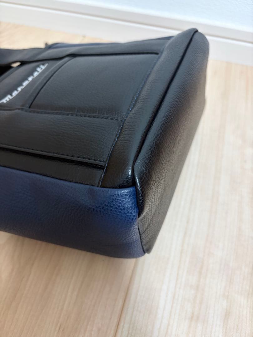 最終値下げMASERATI マセラティ　ミニトートバッグ　カートバッグ