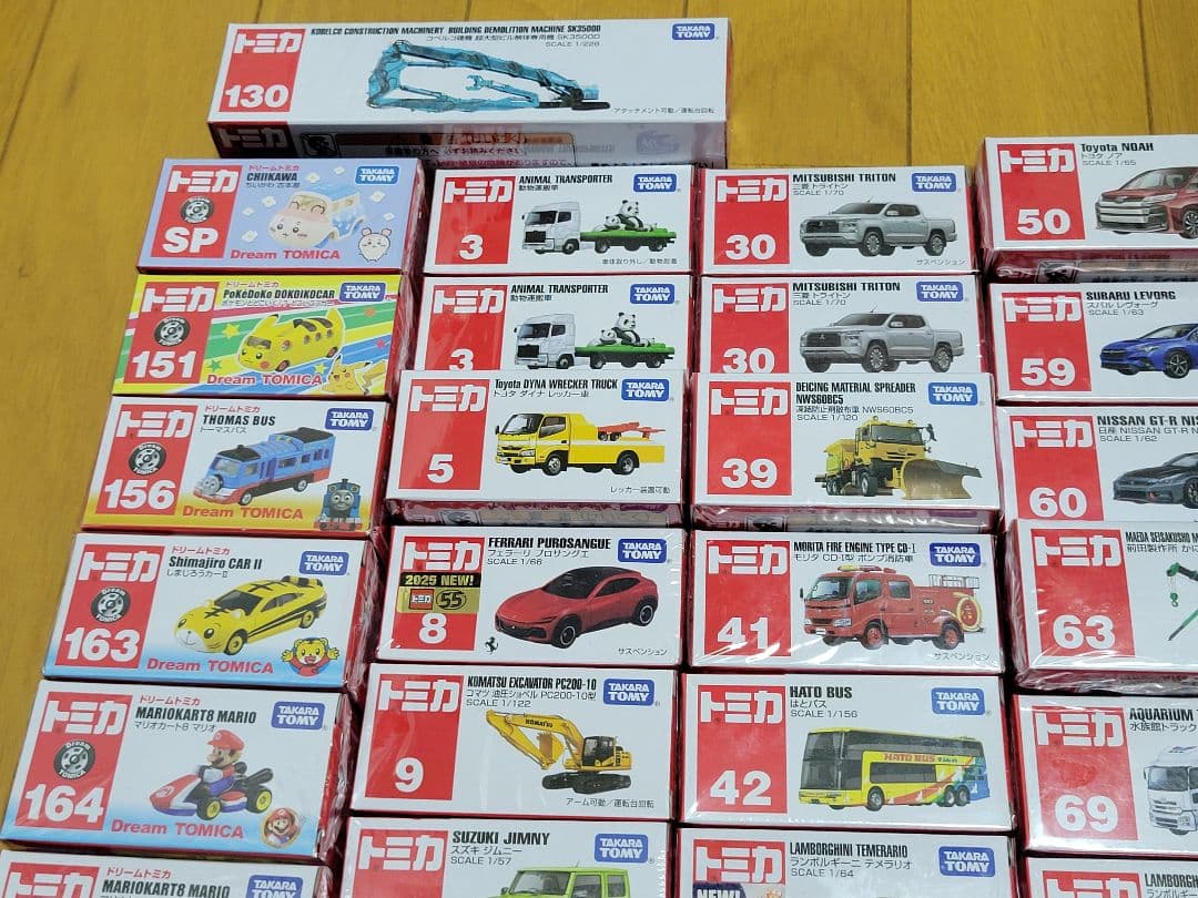 トミカ　40台　まとめ売り　新品未開封