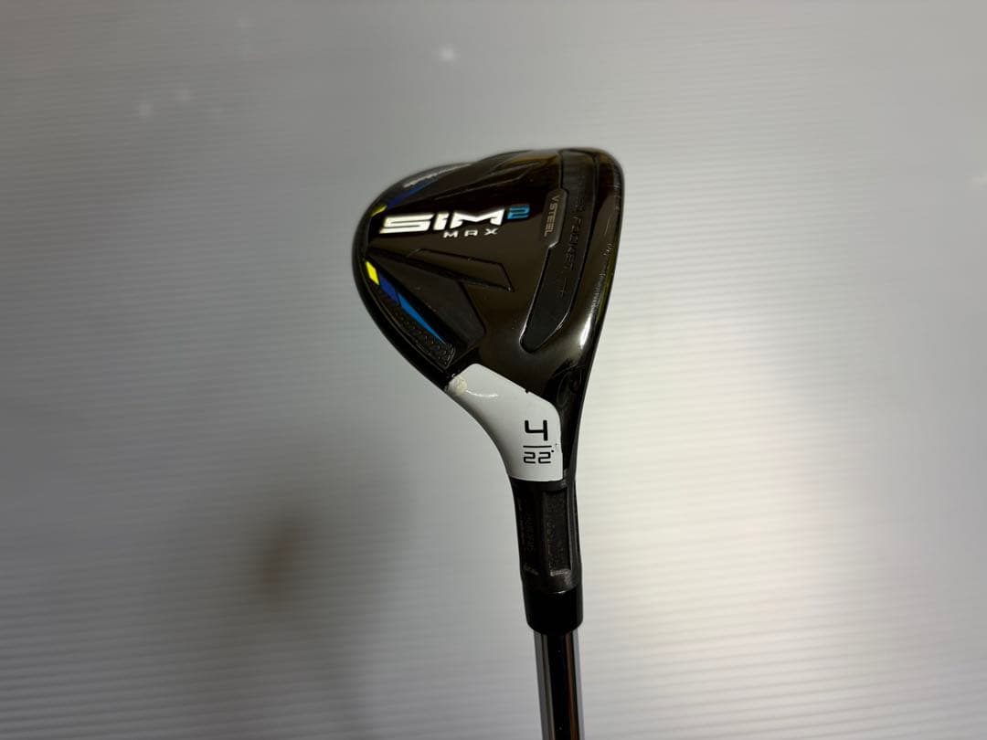 SIM2 MAX 4番ユーティリティ 22度
