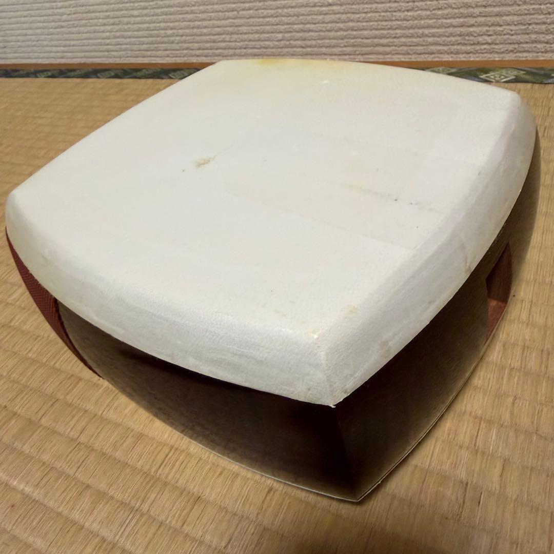 美品　津軽三味線　紅木 東さわり付 棹2.9mm 犬皮 三分割 竜胆金具　ケース