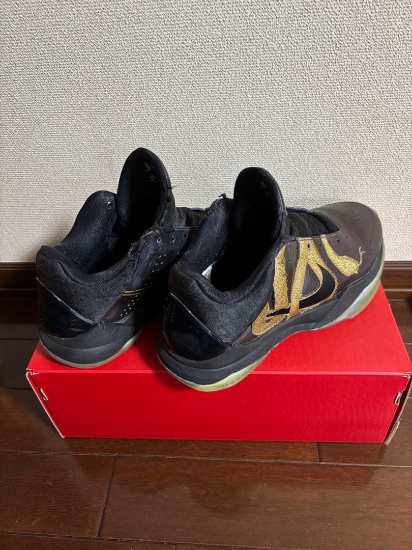 Nike Kobe 6 黒/金 シューズ 25.5cm