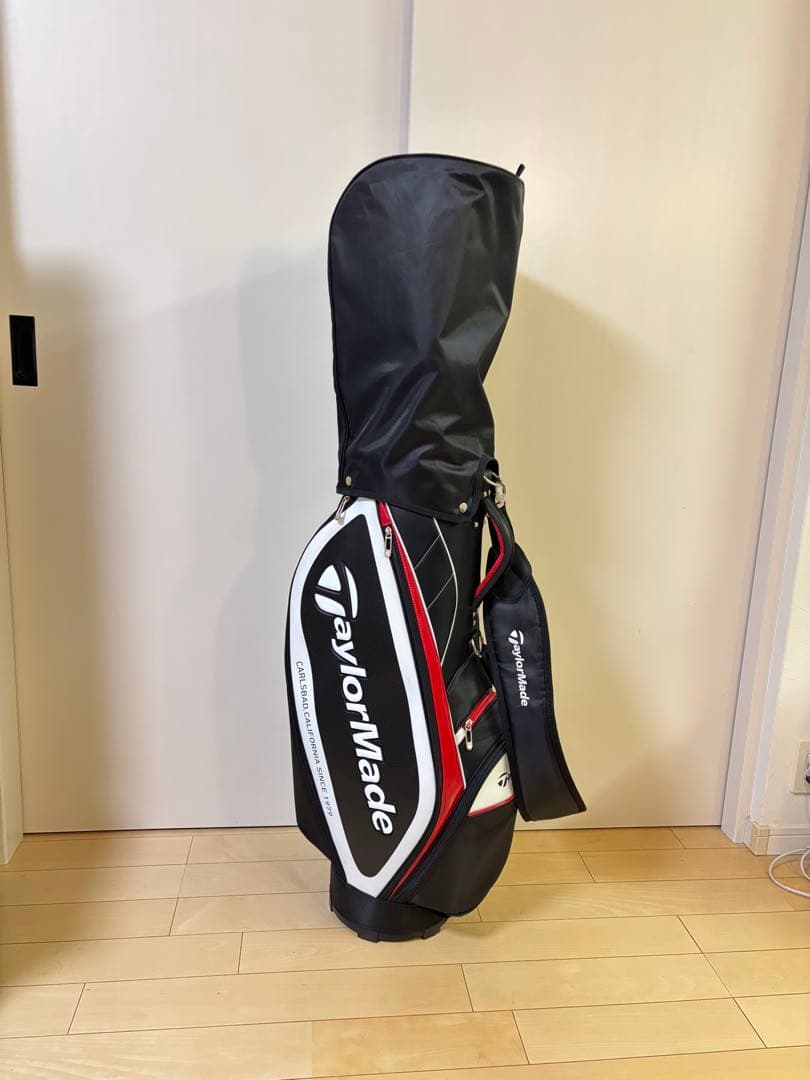 【美品】TaylorMade テーラーメイド　キャディバッグ ブラック