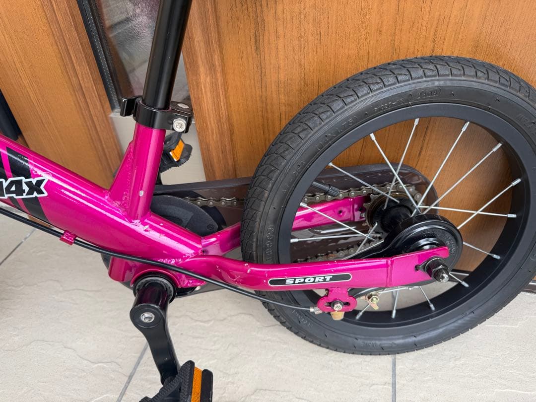 STRIDER 14X ストライダー14インチ　専用キックスタンド付