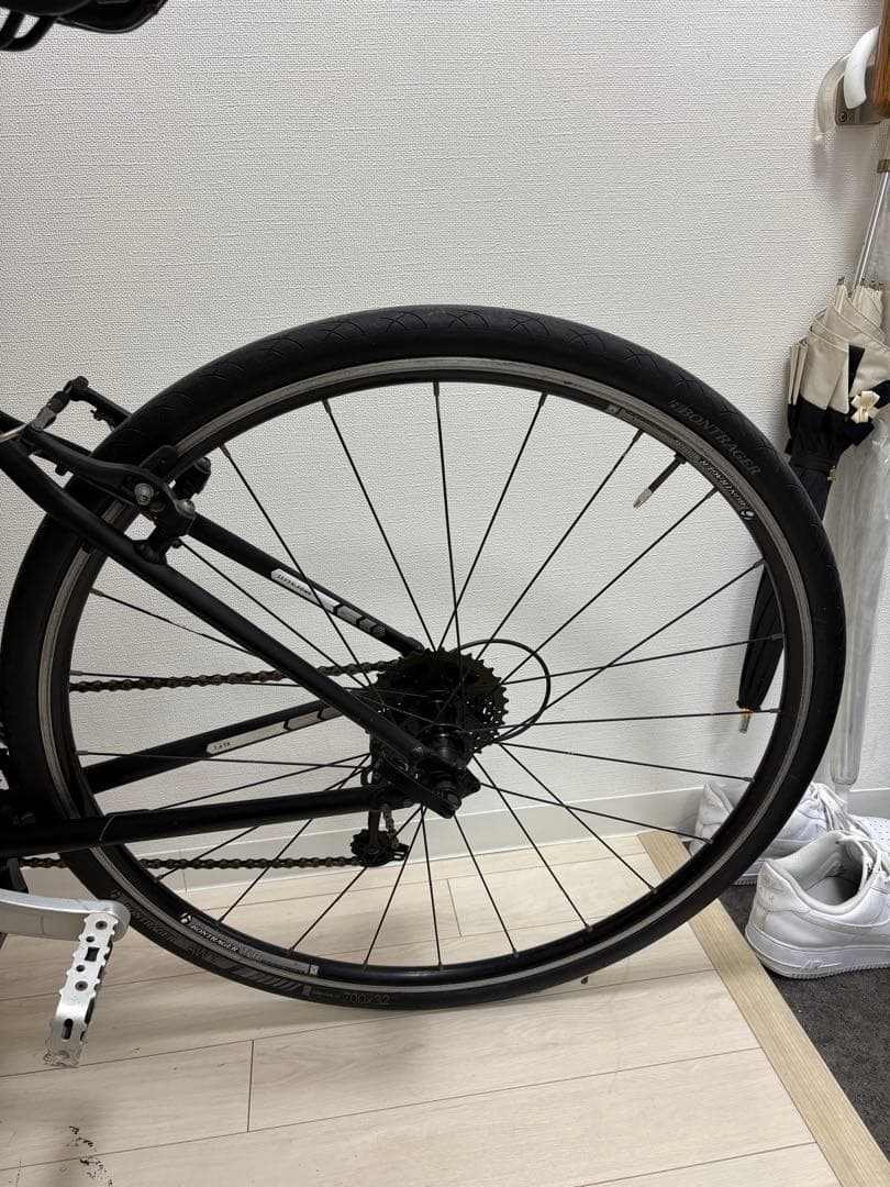 クロスバイク　TREK FX 7.4 トレック　FX 7.4