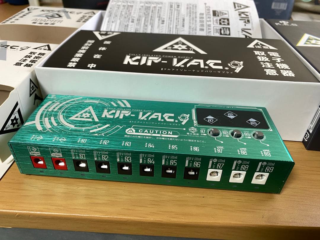 K.E.S KIP-V.A.C.9 エフェクター用パワーサプライ
