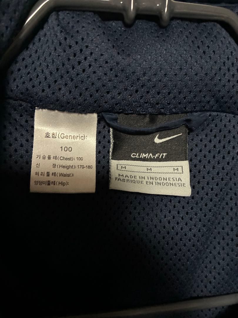 韓国 NIKE ナイキ ユベントス トータル90 ナイロンジャケット Mサイズ