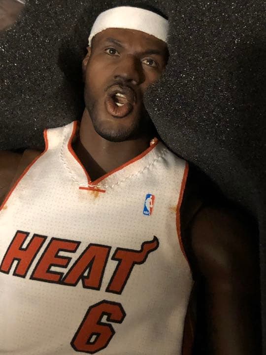 レブロンジェームズ フィギュア 1/6 エンターベイ nba  NBA