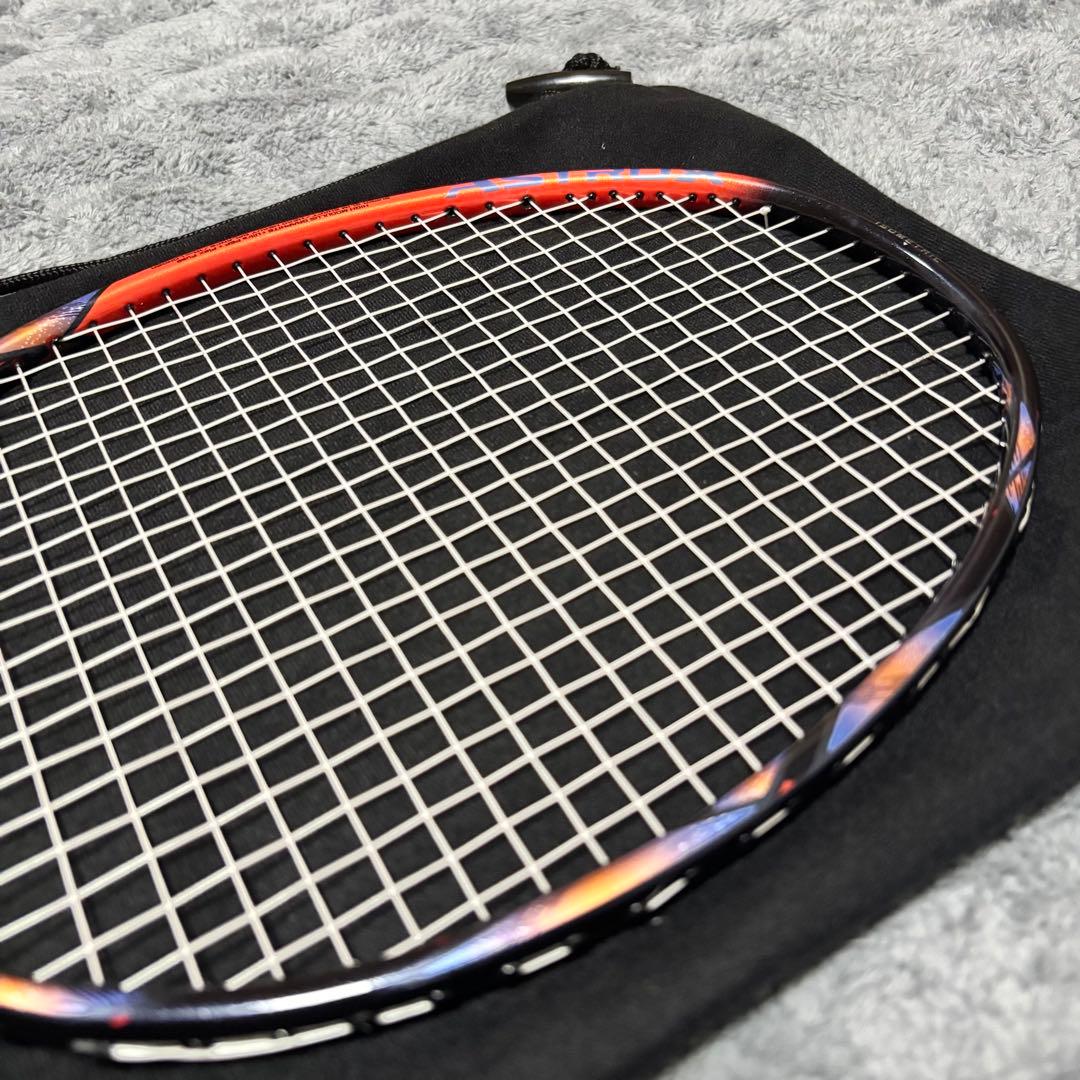 【美品✨】アストロクスASTROX 77 PRO バドミントン3UG5 ケース付