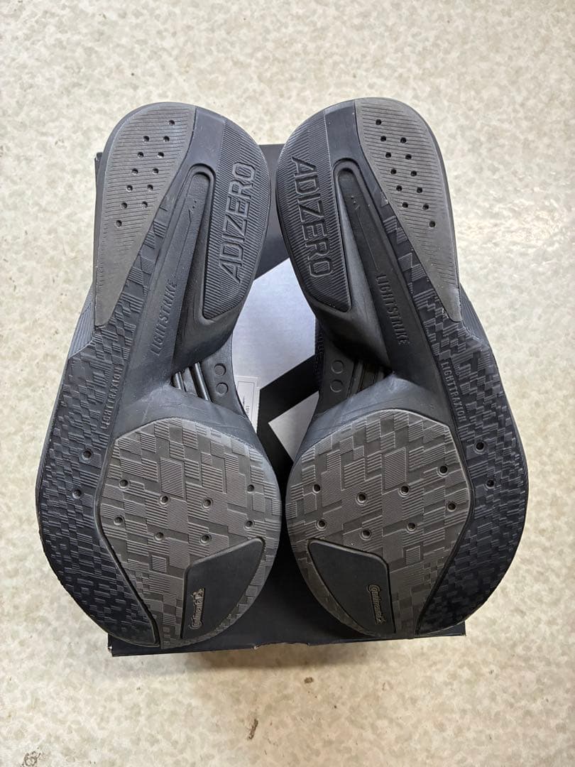 【美品】adidas　アディゼロ　ボストン13　25.5センチ　ブラック
