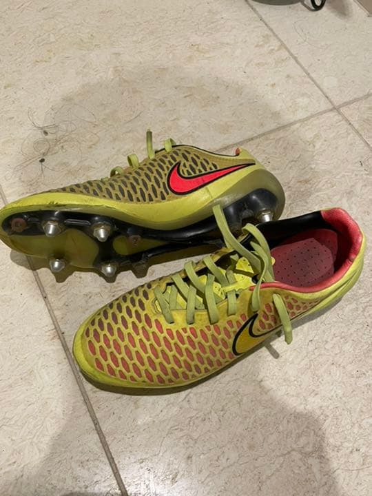 NIKE ナイキ