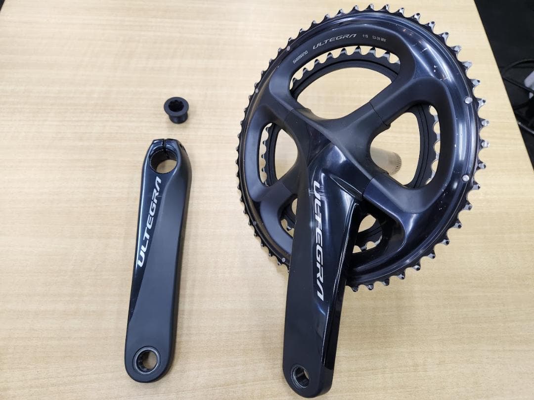 ULTEGRA クランクセット ブラック