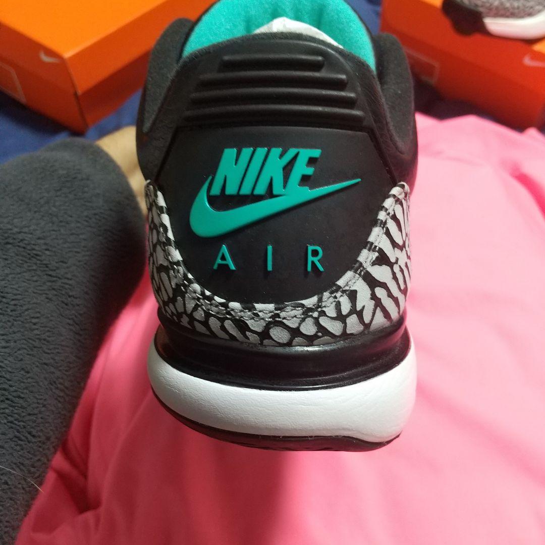 新品フェデラー着用モデルNike ZOOM VAPOR RF x AJ3