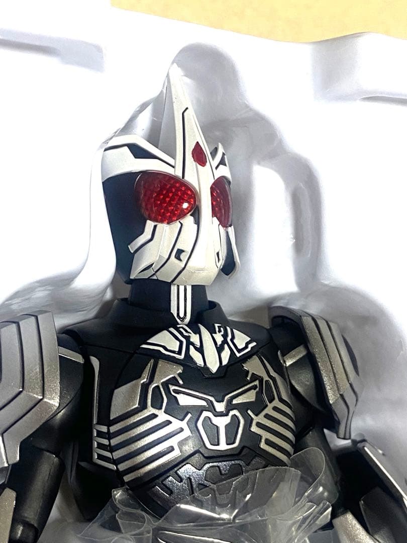 S.H.Figuarts(真骨彫製法) 仮面ライダーオーズ サゴーゾコンボ