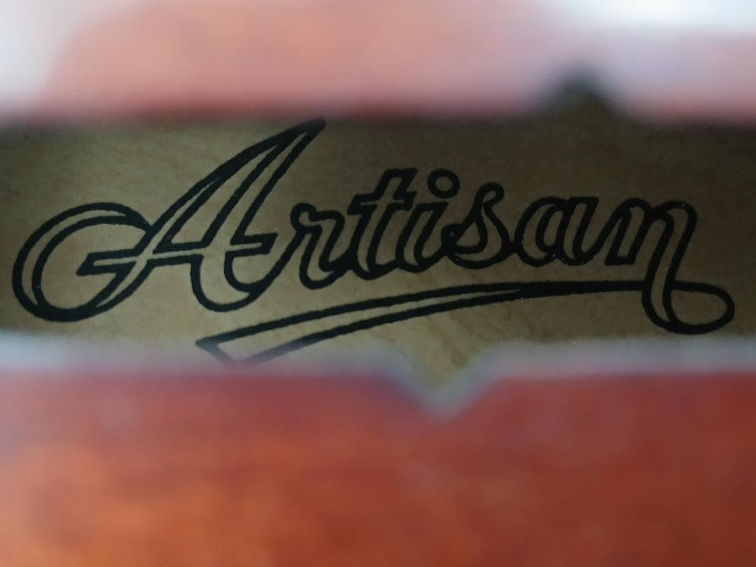 Artisan SVS-400 4/4 専用ケース付き バイオリン 現状品