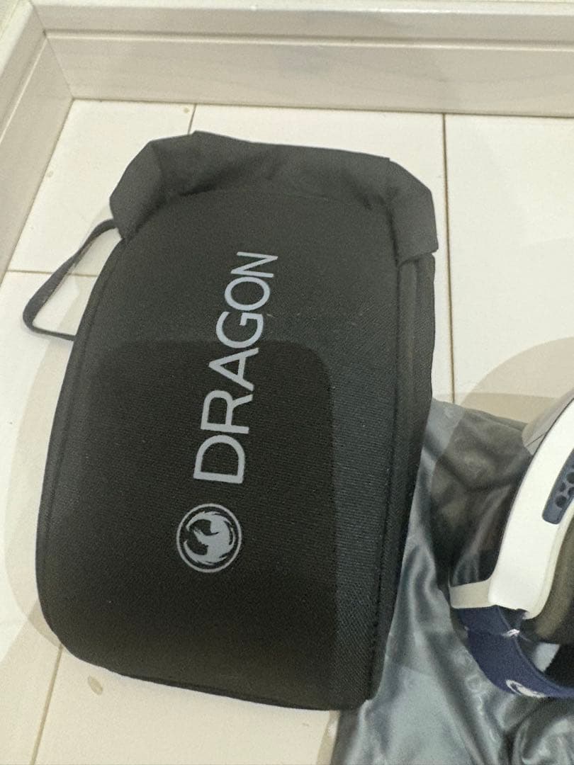 DRAGON ドラゴン　ゴーグル　スノーボード　　LUMA LENS