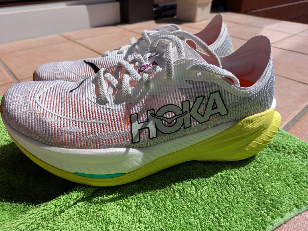 【美品】HOKA マッハX2 27cm