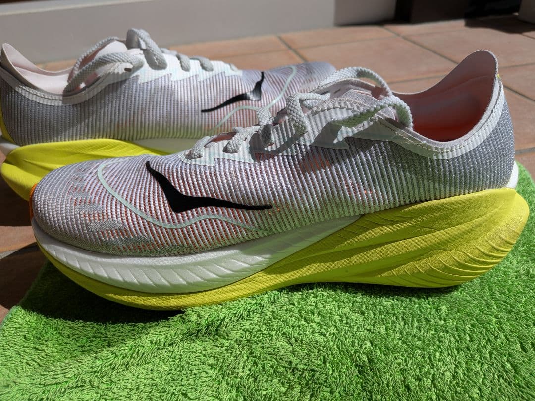 【美品】HOKA マッハX2 27cm