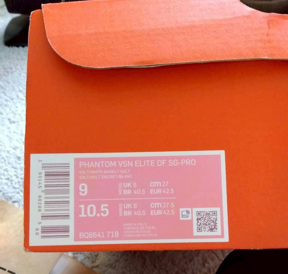 Nike Phantom VSN SG ナイキ　スパイク