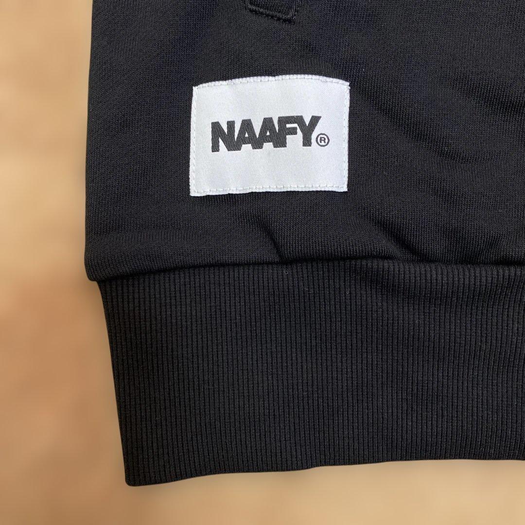NAAFY パーカー