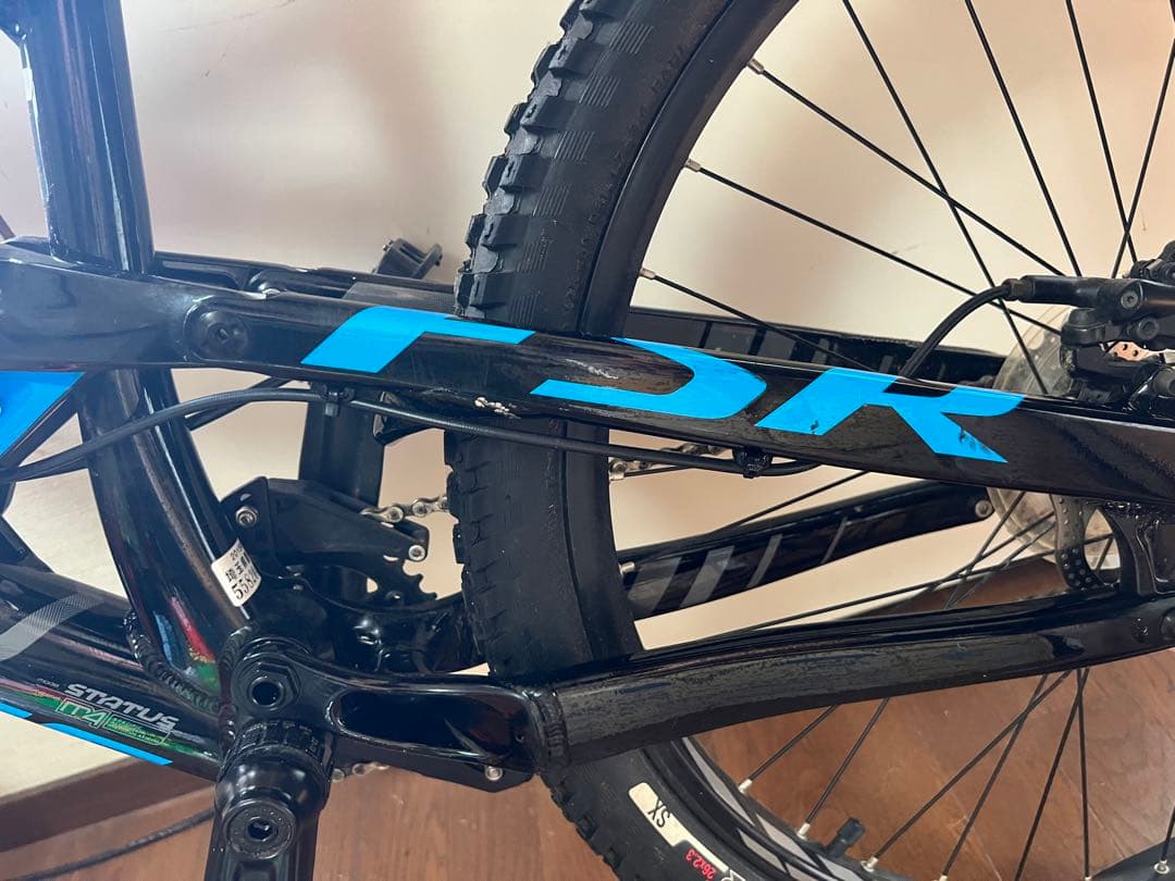 Specialized status 2014 L mtb 26 ダウンヒル