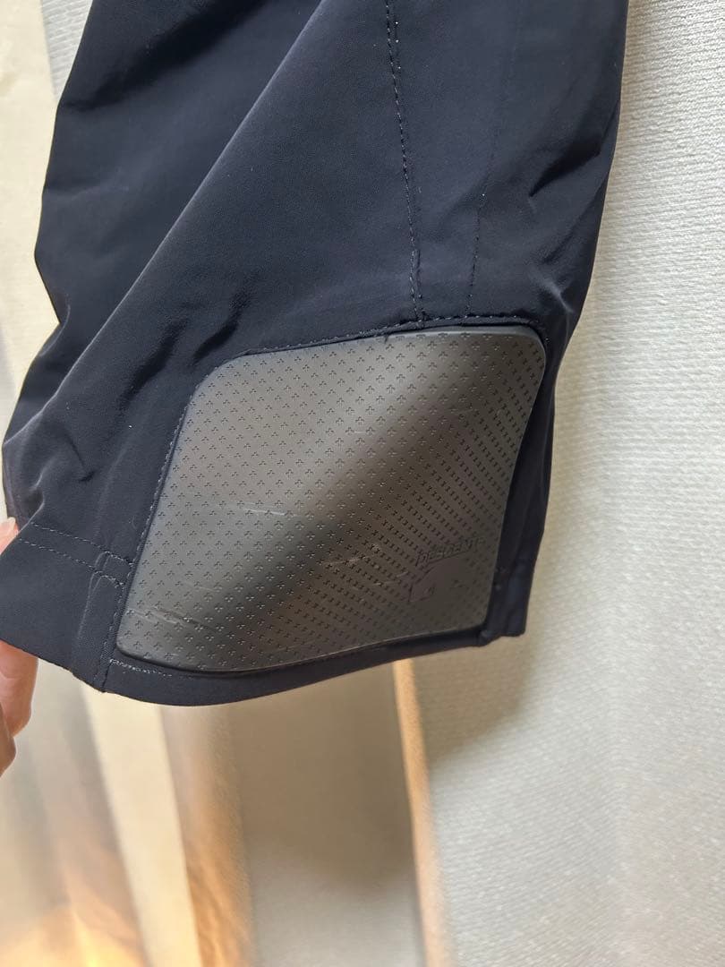 DESCENTE デサント スノーボードウェア スキーウェア 上下セット M