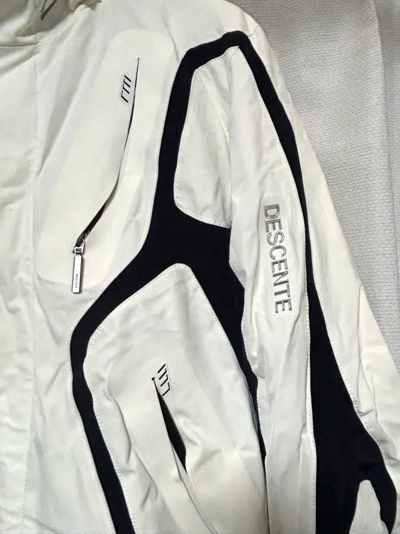 DESCENTE デサント スノーボードウェア スキーウェア 上下セット M