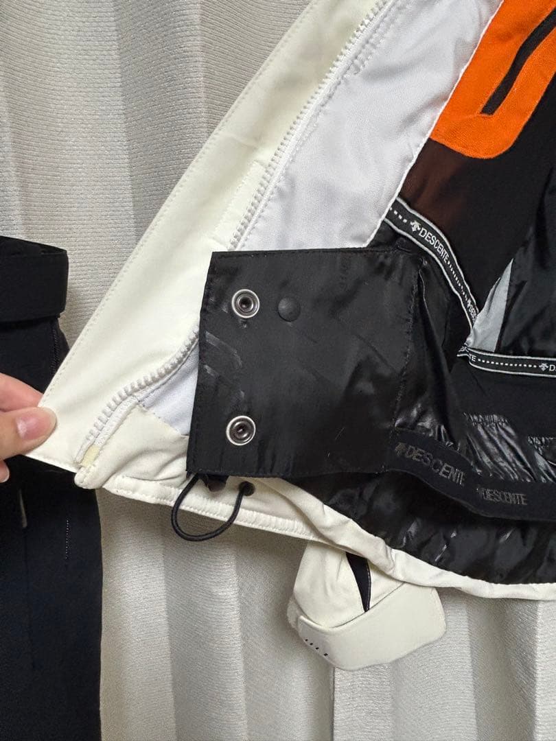 DESCENTE デサント スノーボードウェア スキーウェア 上下セット M