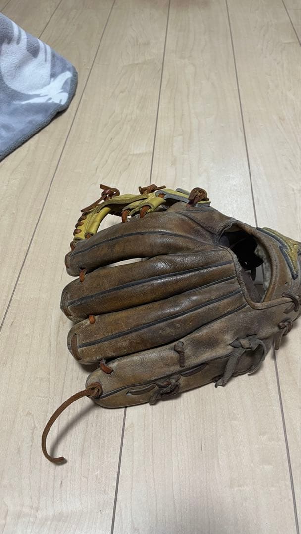 コ*ウ様 Mizuno 硬式グローブ イエロー