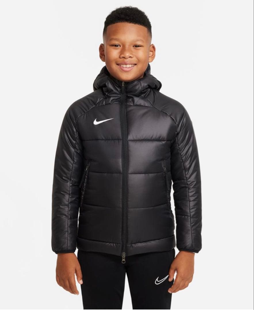 NIKE/ジュニアTherma-FITベンチコート