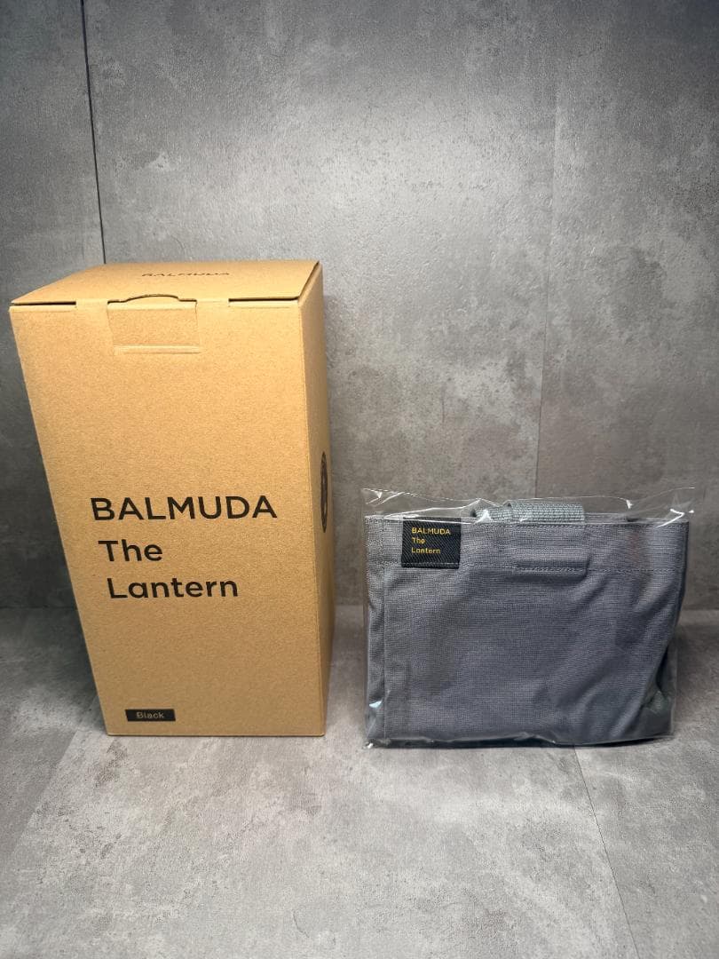 専用収納袋付き　BALMUDA バルミューダ LED ランタン L02A-BK