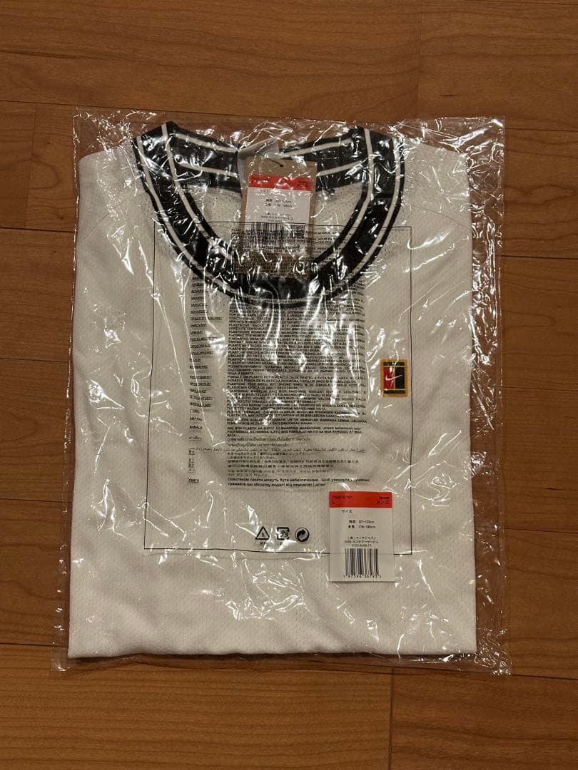ナイキコート　ヘリテージ　シャツ　　　　★新品★