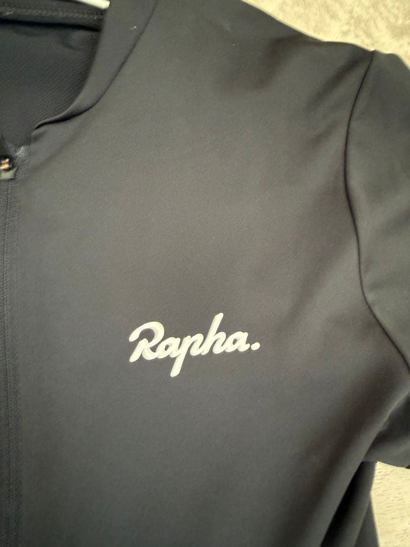 Raphaサイジャ上下セット　下はtrek