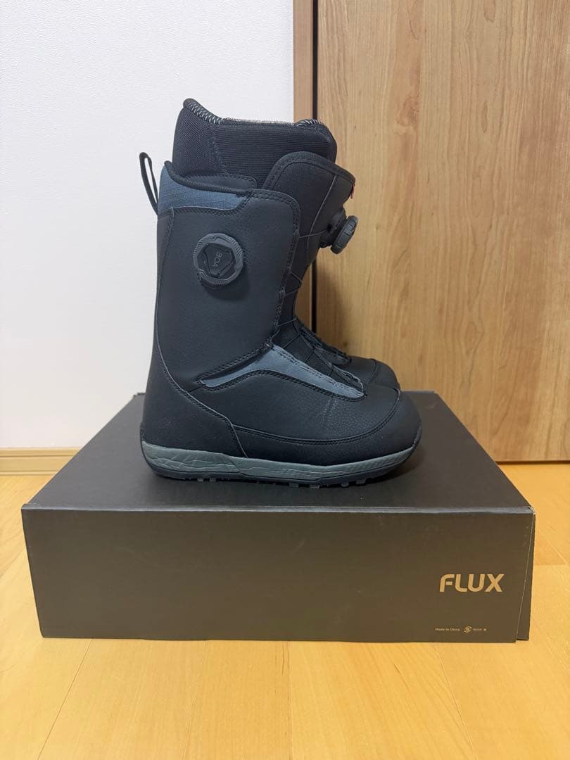 FLUX NF-BOA 24.5cm スノーボードブーツ 箱あり 使用10日程度