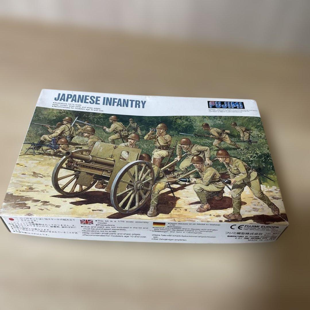 コレクター放出！絶版二戰歩兵と救護車モデル 価値高いセット. Ln109