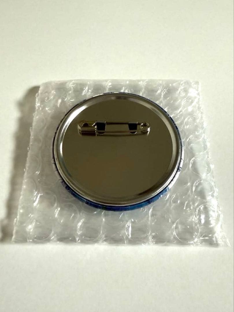 名探偵コナン プレミアムナイト 缶バッジ 工藤新一 新品未使用 激レア 貴重
