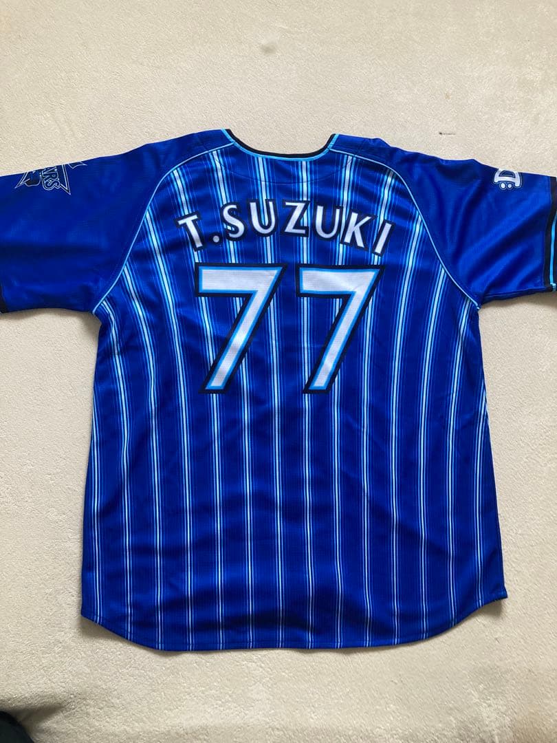 横浜DeNAベイスターズ　鈴木コーチ　ユニフォーム　サイズM