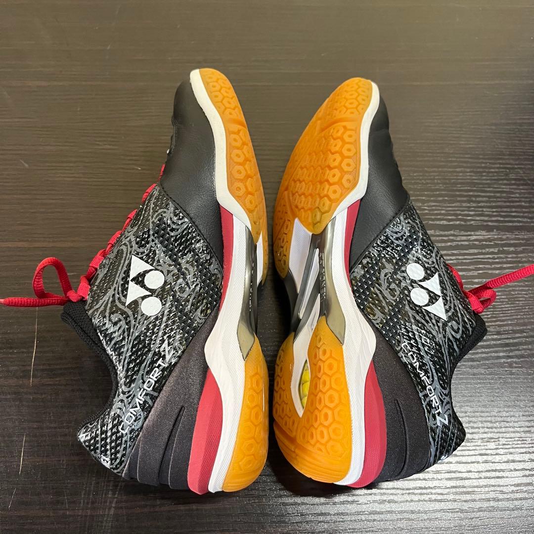【美品】YONEX バドミントンシューズ　パワークッション　26.0cm