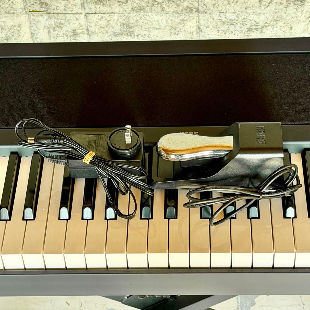 KORG B2 ナチュラル・ウェイテッド・ハンマー鍵盤搭載
