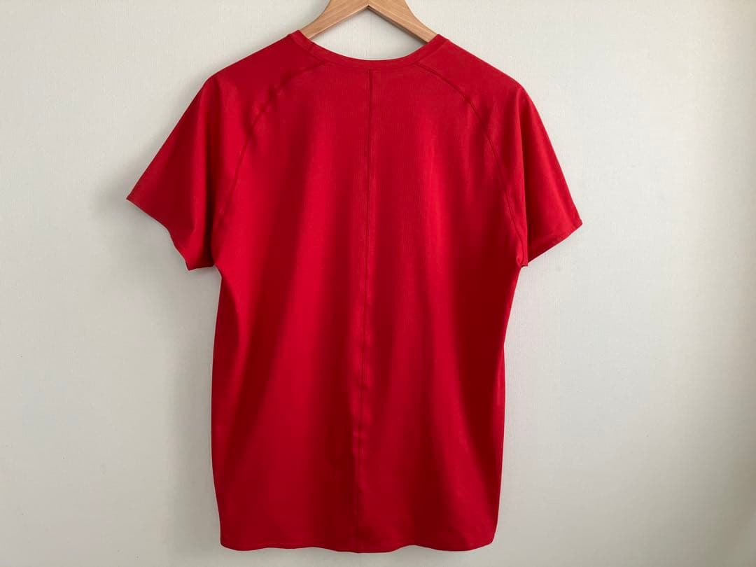 ☆シースリーフィットC3fitランニングストリームフィット半袖TシャツLサイズ☆