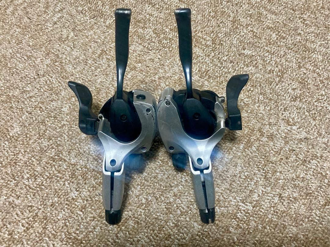 シマノ DEORE XT ST-M760 デュアルコントロールレバー 3×9速